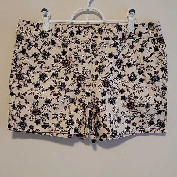 Loft floral shorts new arrivals